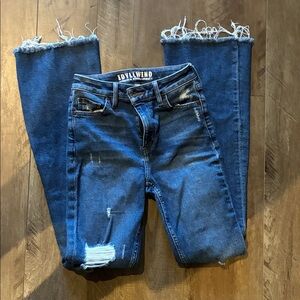 Idyllwind Women's Frayed Hem Blue Jeans